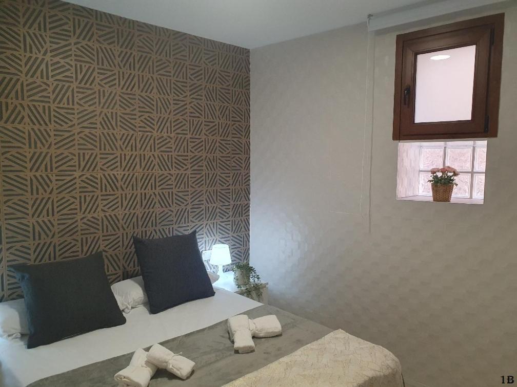 Apartamentos Suenos De Толедо Екстериор снимка