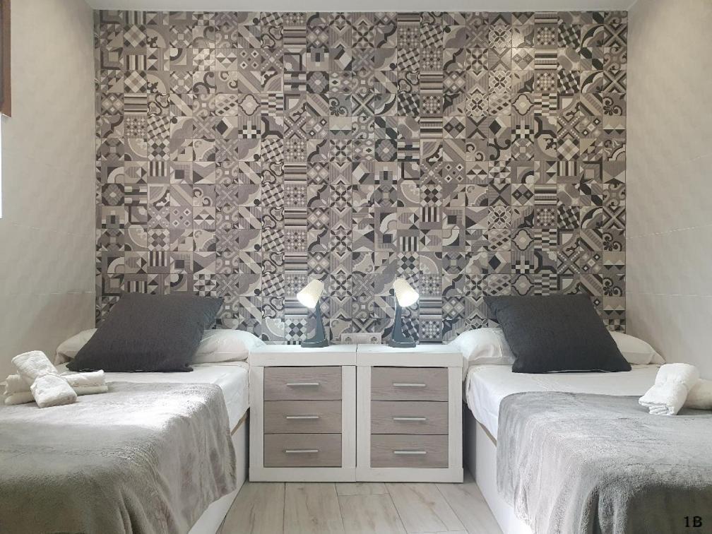 Apartamentos Suenos De Толедо Екстериор снимка