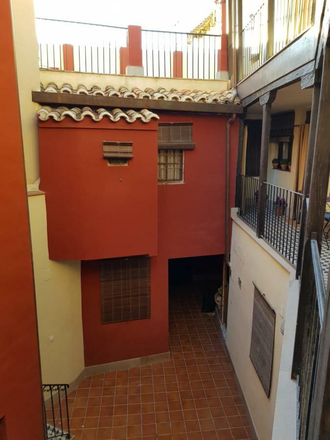 Apartamentos Suenos De Толедо Екстериор снимка