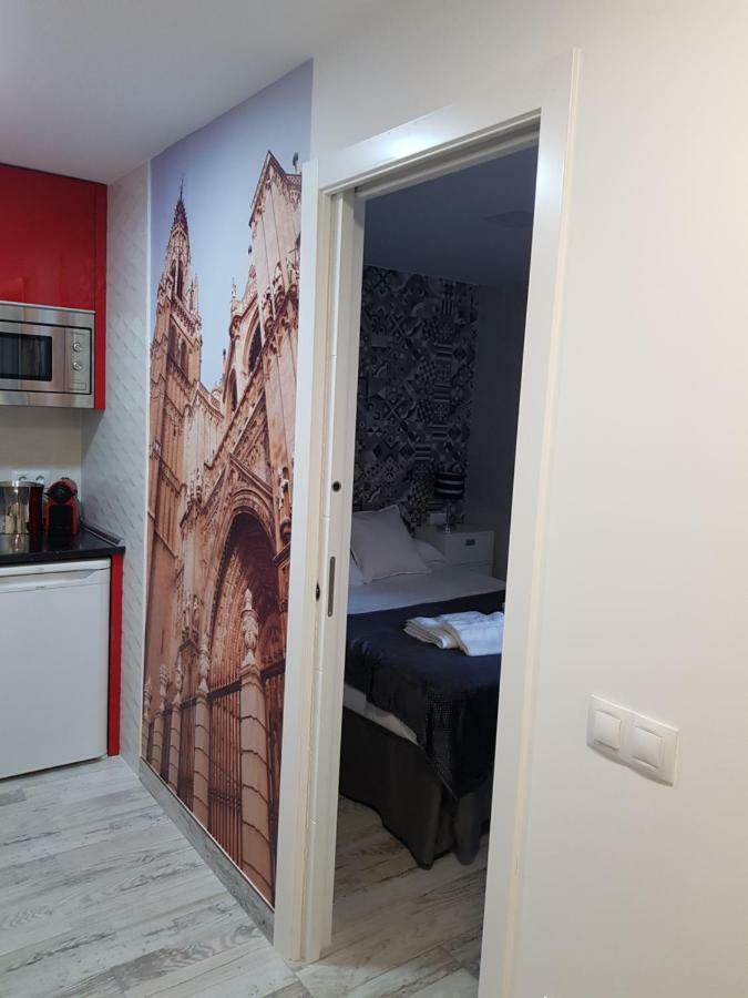 Apartamentos Suenos De Толедо Екстериор снимка