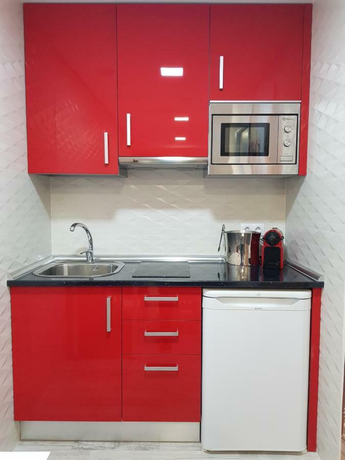 Apartamentos Suenos De Толедо Екстериор снимка