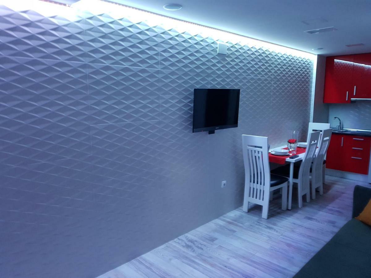 Apartamentos Suenos De Толедо Екстериор снимка